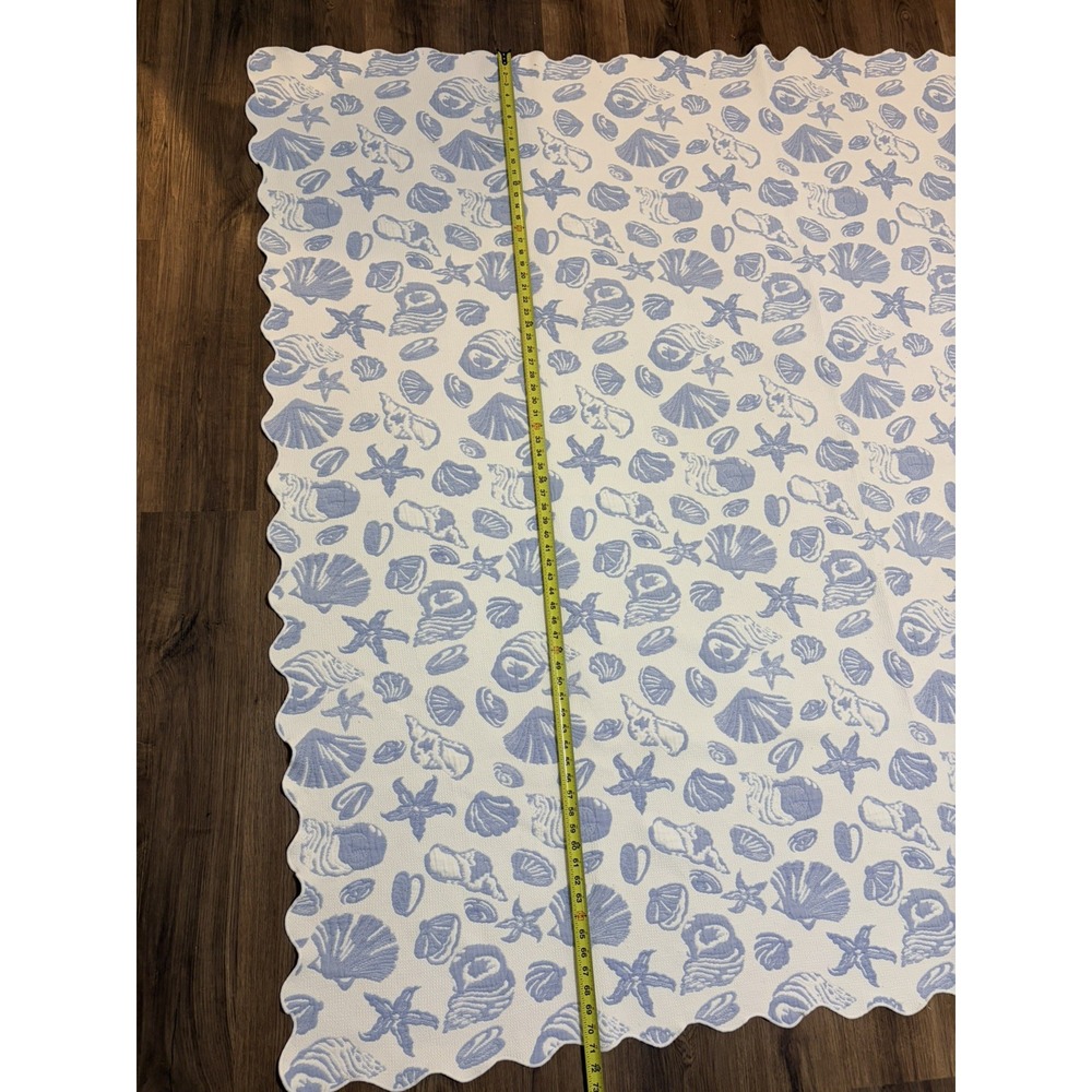 Beach seashell theme quilt  3 piece set 72" x 84" white @ light blue shell print - Picture 4 of 8